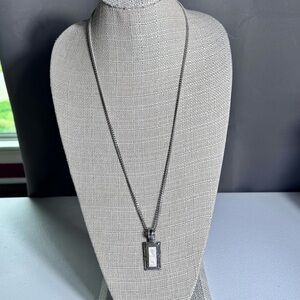 Silver Toned Mother of Pearl Pendant Necklace Vintage Costume Offers Welcome
